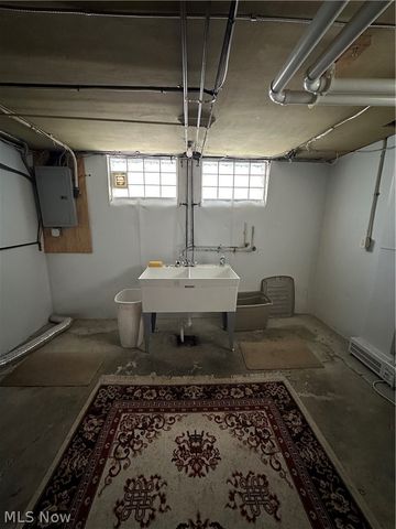 1579 Laclede Road, South Euclid, OH 44121