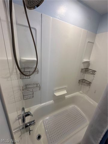 1579 Laclede Road, South Euclid, OH 44121