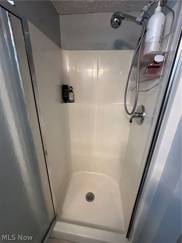 1579 Laclede Road, South Euclid, OH 44121