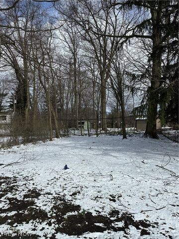 1579 Laclede Road, South Euclid, OH 44121