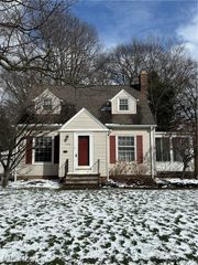 1579 Laclede Road, South Euclid, OH 44121