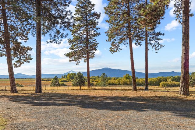 32486 Modoc Point Road, Chiloquin, OR 97624