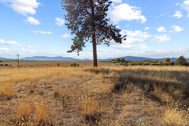32486 Modoc Point Road, Chiloquin, OR 97624