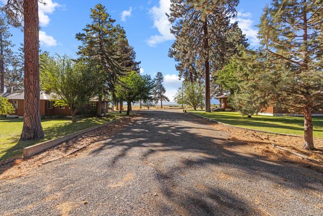 32486 Modoc Point Road, Chiloquin, OR 97624