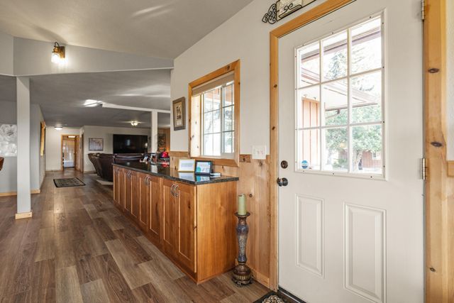 32486 Modoc Point Road, Chiloquin, OR 97624