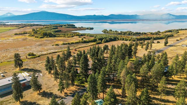 32486 Modoc Point Road, Chiloquin, OR 97624