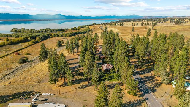 32486 Modoc Point Road, Chiloquin, OR 97624