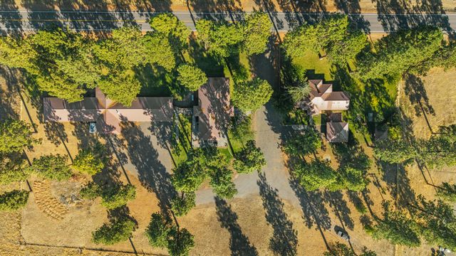 32486 Modoc Point Road, Chiloquin, OR 97624