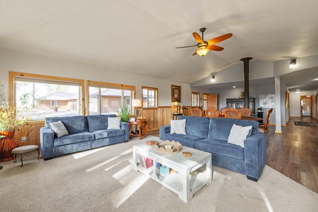 32486 Modoc Point Road, Chiloquin, OR 97624