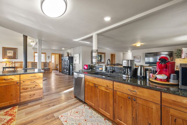 32486 Modoc Point Road, Chiloquin, OR 97624