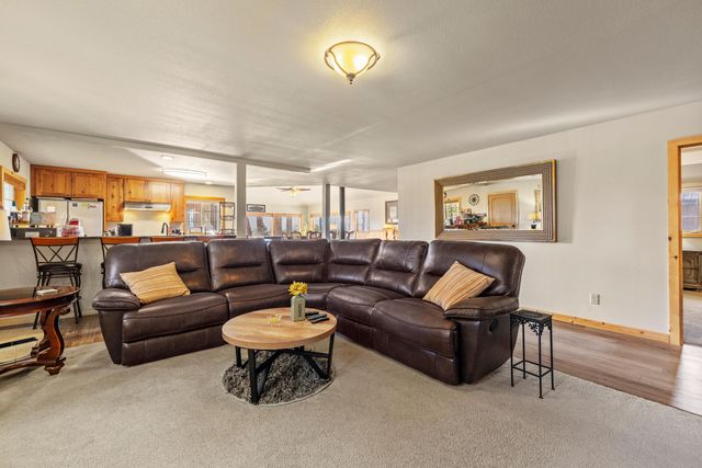 32486 Modoc Point Road, Chiloquin, OR 97624