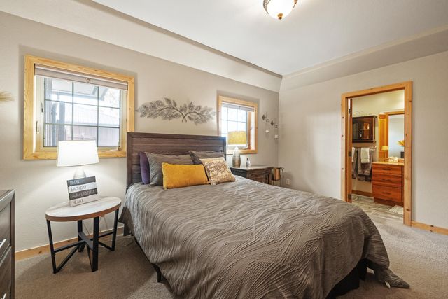 32486 Modoc Point Road, Chiloquin, OR 97624