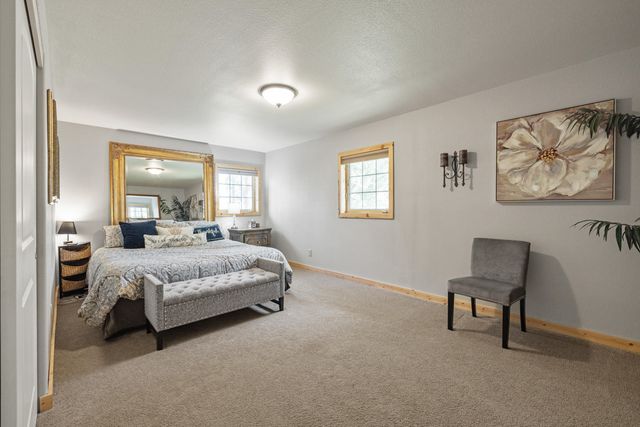 32486 Modoc Point Road, Chiloquin, OR 97624