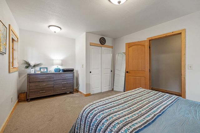 32486 Modoc Point Road, Chiloquin, OR 97624