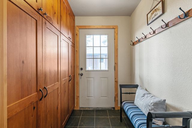 32486 Modoc Point Road, Chiloquin, OR 97624