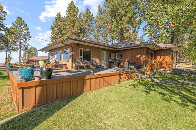 32486 Modoc Point Road, Chiloquin, OR 97624