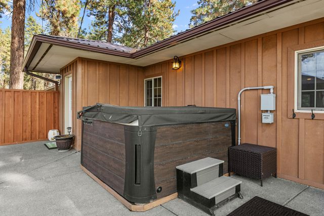 32486 Modoc Point Road, Chiloquin, OR 97624