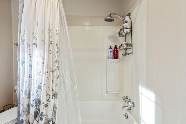 32486 Modoc Point Road, Chiloquin, OR 97624