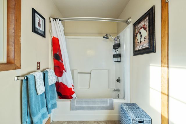 32486 Modoc Point Road, Chiloquin, OR 97624