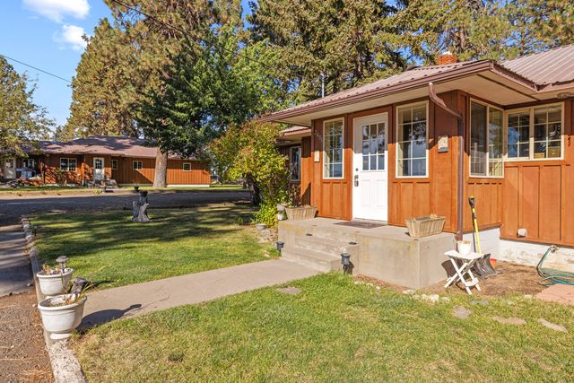 32486 Modoc Point Road, Chiloquin, OR 97624