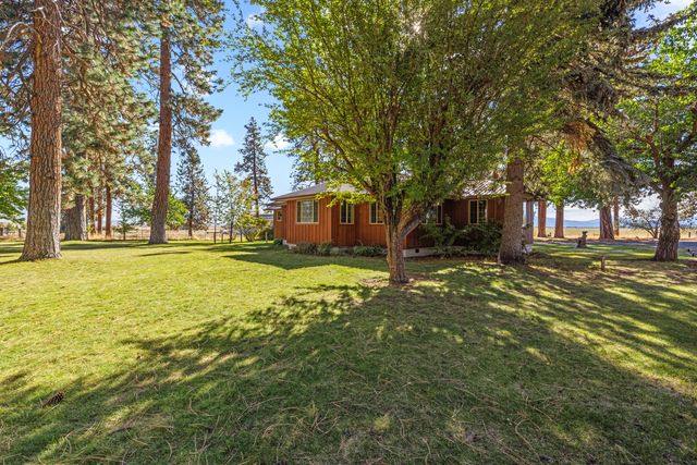 32486 Modoc Point Road, Chiloquin, OR 97624