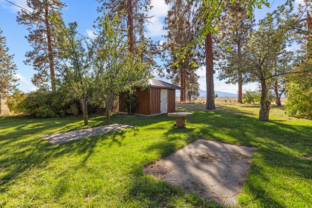 32486 Modoc Point Road, Chiloquin, OR 97624