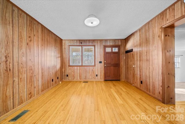 372 Holly Hills Drive, Troy, NC 27371