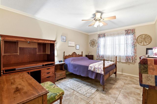 5424 Bramble Lane, Dickinson, TX 77539