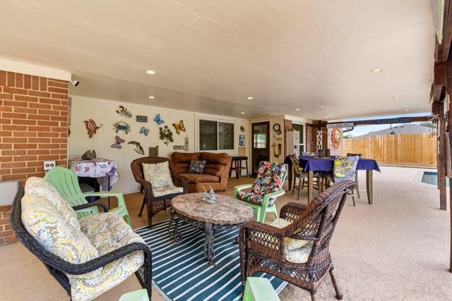 5424 Bramble Lane, Dickinson, TX 77539