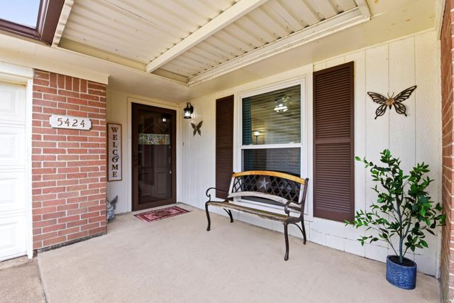 5424 Bramble Lane, Dickinson, TX 77539