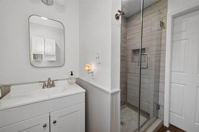 7615 Azalea Street, Houston, TX 77023