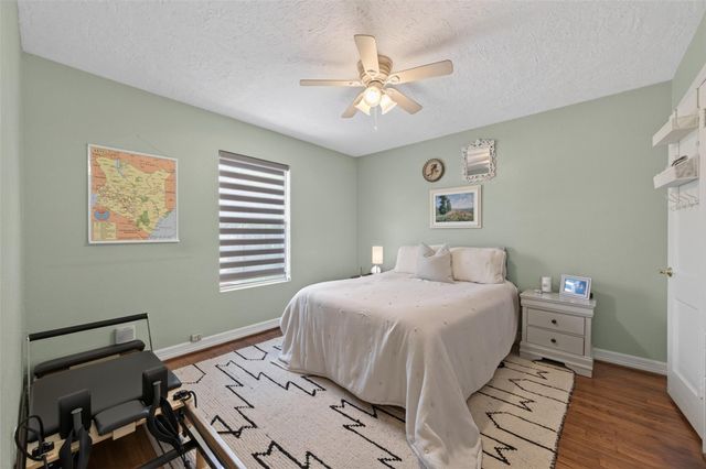 7615 Azalea Street, Houston, TX 77023