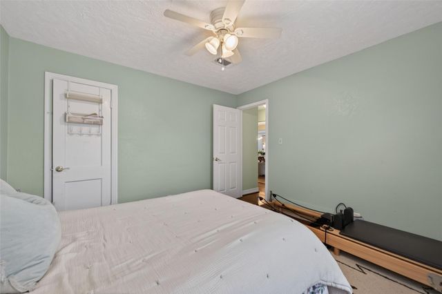 7615 Azalea Street, Houston, TX 77023