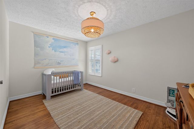 7615 Azalea Street, Houston, TX 77023
