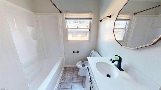 63 Azalea DR, Hampton, VA 23669