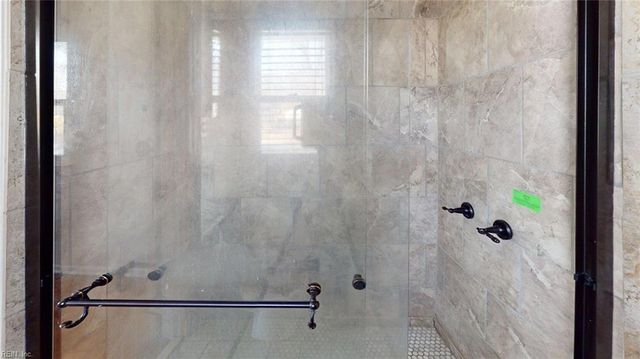 63 Azalea DR, Hampton, VA 23669