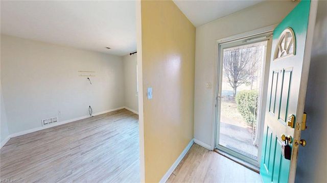 63 Azalea DR, Hampton, VA 23669