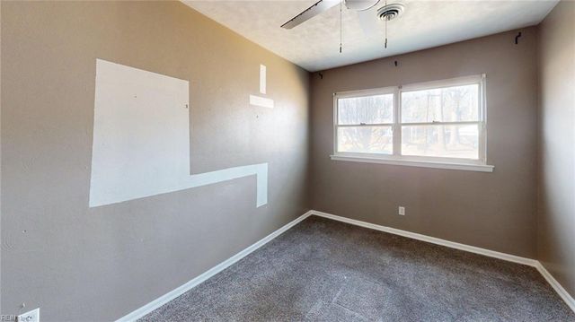 63 Azalea DR, Hampton, VA 23669