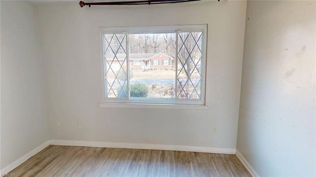 63 Azalea DR, Hampton, VA 23669
