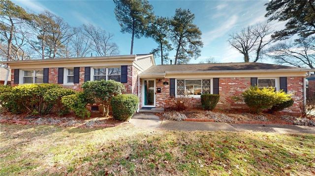 63 Azalea DR, Hampton, VA 23669