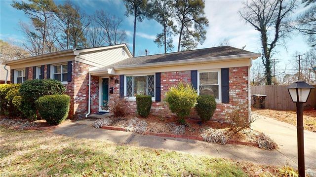 63 Azalea DR, Hampton, VA 23669