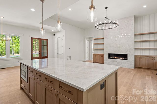 164 Reserve Way, Hendersonville, NC 28792