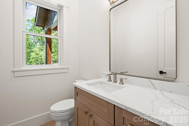 164 Reserve Way, Hendersonville, NC 28792