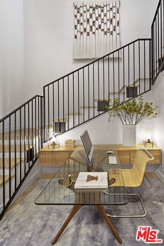 9001 Santa Monica Boulevard 302, West Hollywood, CA 90069