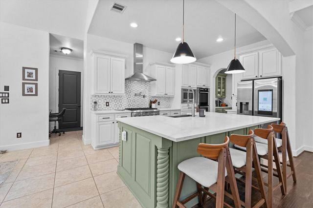15718 Conners Ace Drive, Spring, TX 77379
