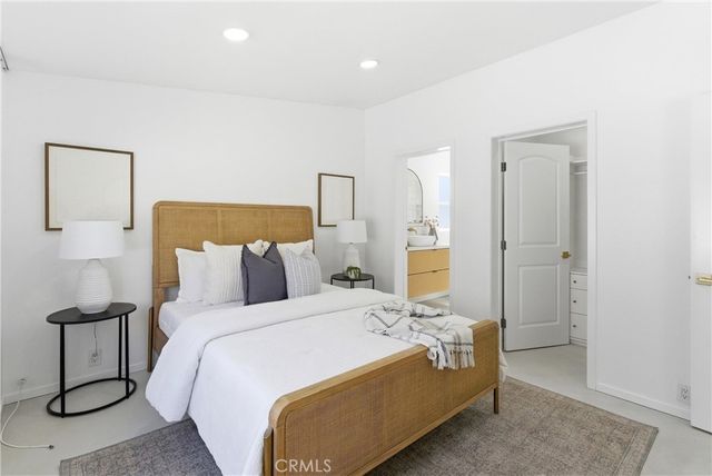 260 Mayflower, Newport Beach, CA 92660