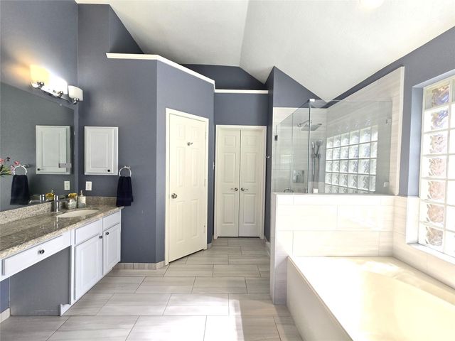 2614 Parkbriar Lane, Pearland, TX 77584