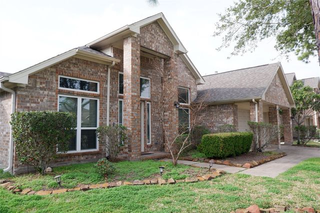 2614 Parkbriar Lane, Pearland, TX 77584