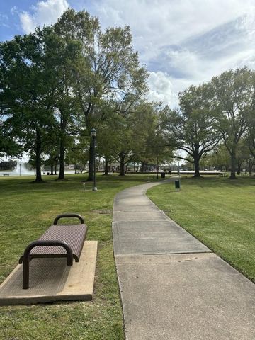 2614 Parkbriar Lane, Pearland, TX 77584