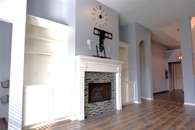 2614 Parkbriar Lane, Pearland, TX 77584